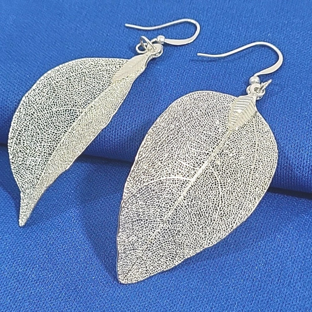 Leaf Earrings Dangle Drop Filigree Silver-Tone Nature Tree Hippie Boho Earthy‎